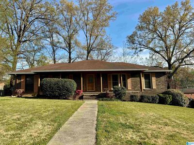 735 Sprucewood Ln, Birmingham, AL, 35214