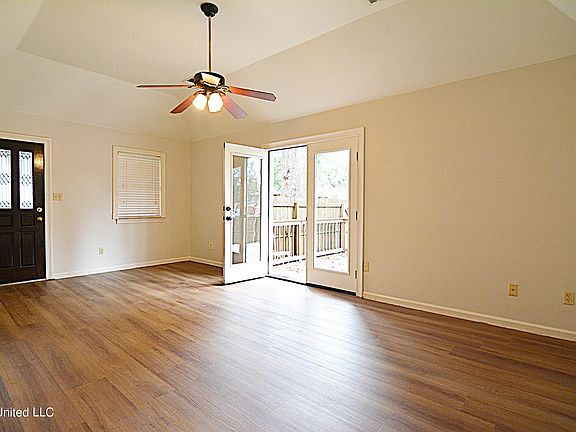 5th image of 6772 Maury Dr
