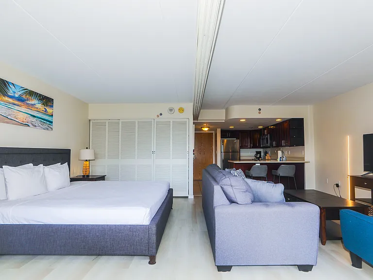 1777 Ala Moana Blvd #705 — Photo 11