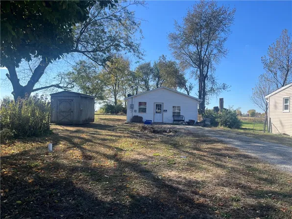 217 Woodlawn Ave, Mattoon, IL 61938