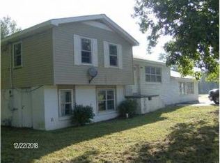 110 Baker Blvd, Bolivar, TN 38008