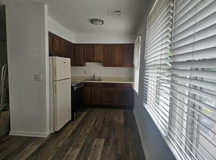 100F Quarry Rd, Hamburg, NJ 07419