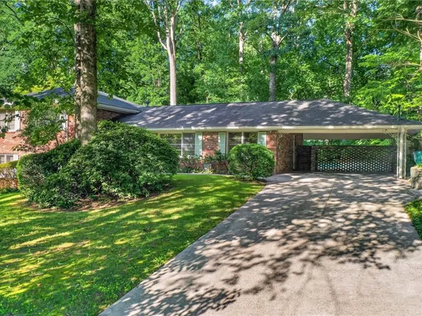6885 Heathfield Dr, Sandy Springs, GA 30328