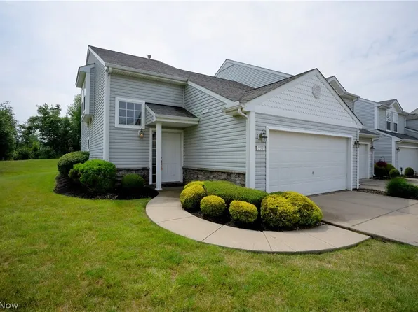 999 Tradewinds Cv, Painesville, OH 44077