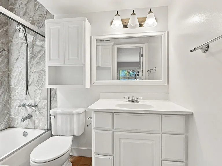 336 Wilkes Cir — Photo 25