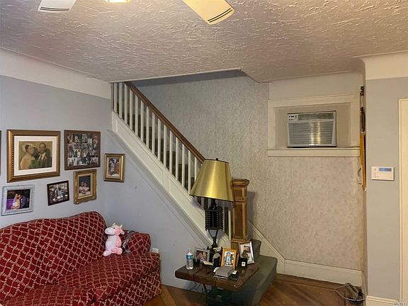 3rd image of 99-30 211th St