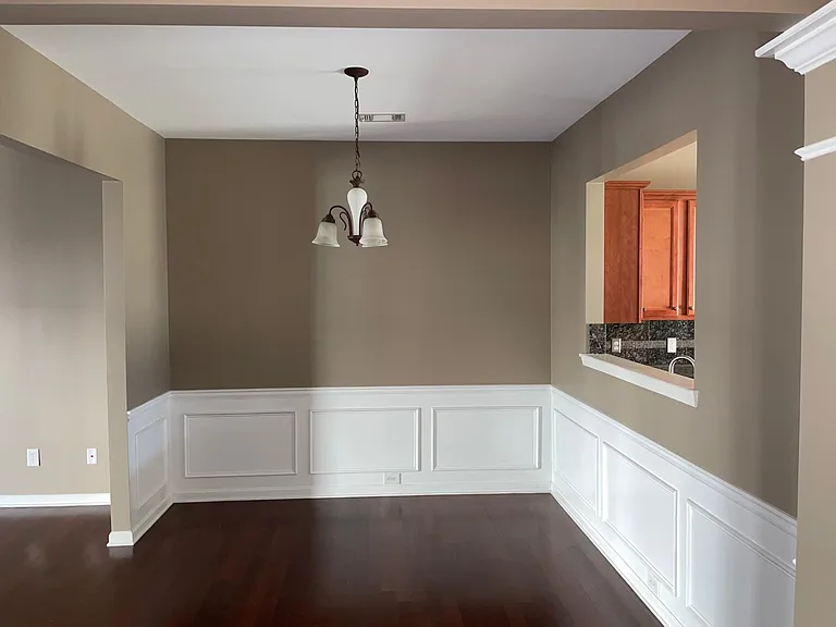 3939 Savannah Square St — Photo 8