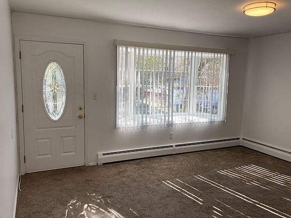 2nd image of 251 Portage Ave