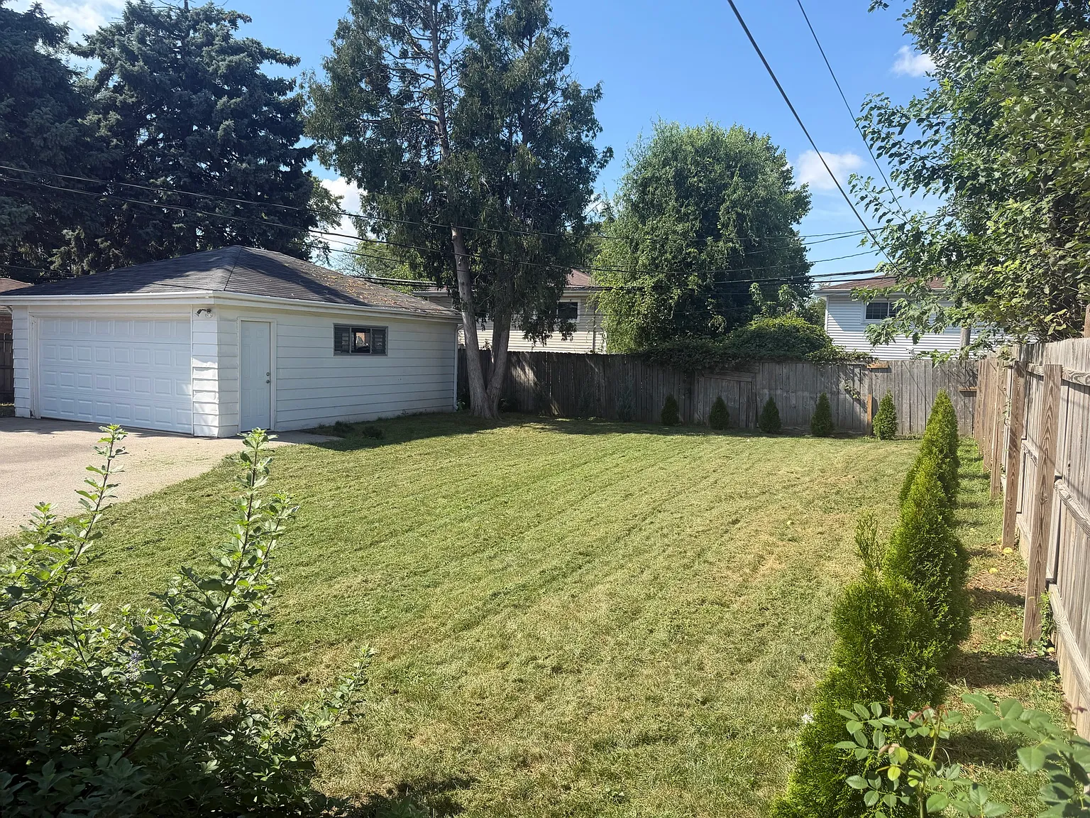 2 bed, 1200 sqft, $1,950 — Photo 4