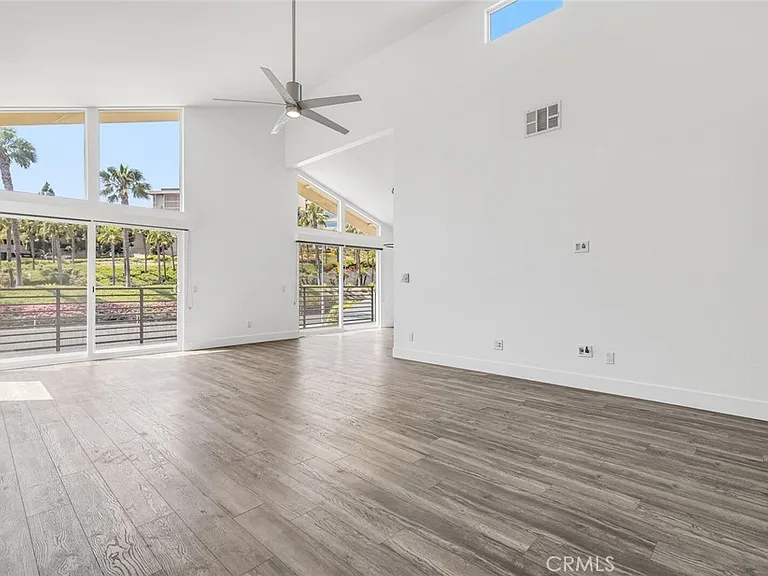 222 Old Newport Blvd — Photo 3