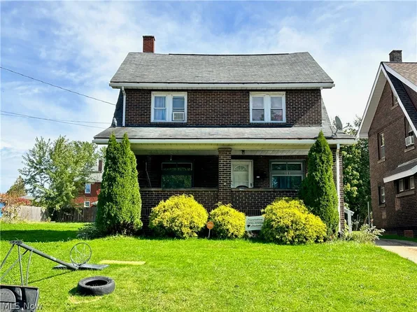 101 16th St, Campbell, OH 44405