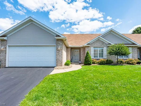 831 Auburn Hills Dr Unit A, Boardman, OH 44512
