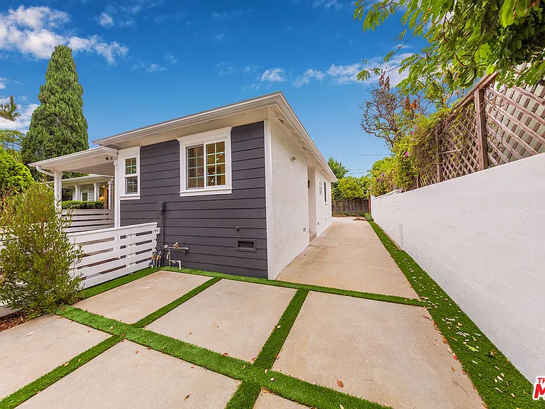 4182 Jackson Ave — Photo 3