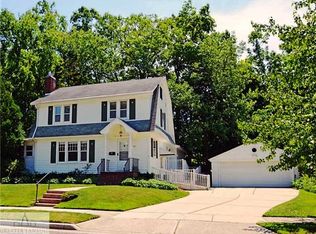 351 Southlawn Ave, East Lansing, MI 48823