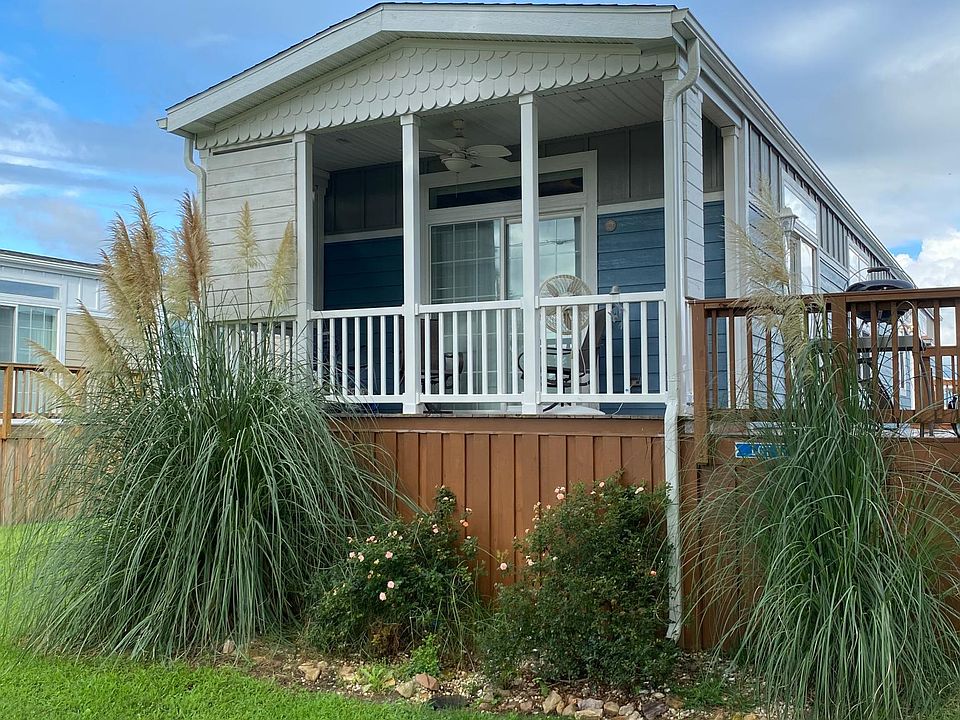 Street view of property.