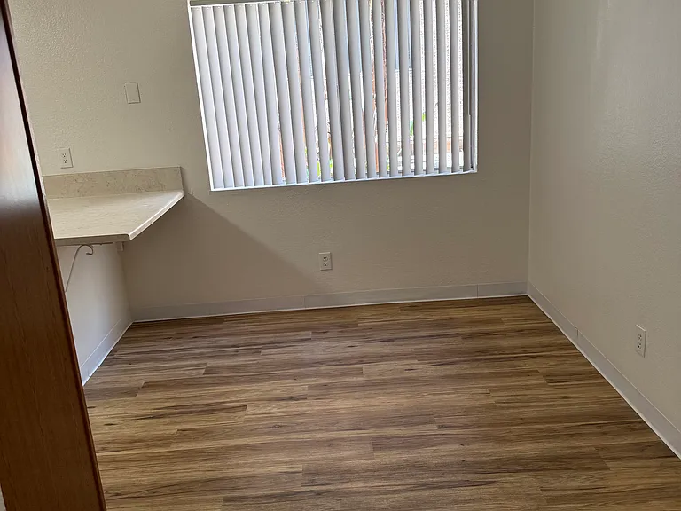 The Carlton Ridge Apartments — Photo 94