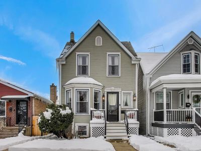 4633 W Grace St, Chicago, IL, 60641