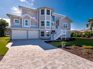 837 Sand Dollar Dr, Sanibel, FL 33957