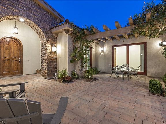 2nd image of 6 Camino La Venta Ct