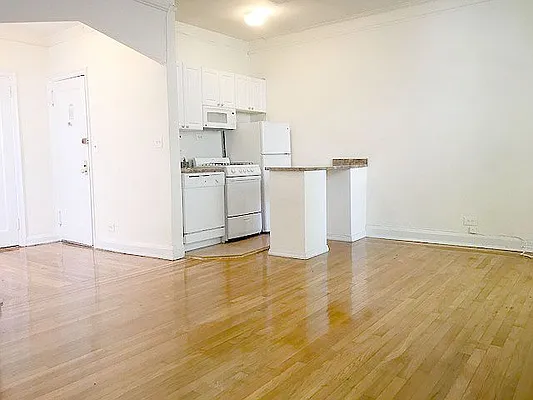 Rented by AJ Clarke | media 8