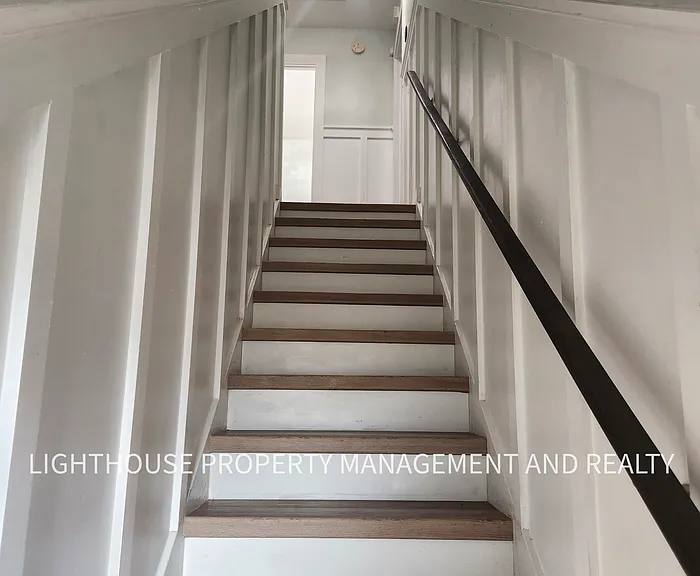 916 Penman Rd — Photo 9
