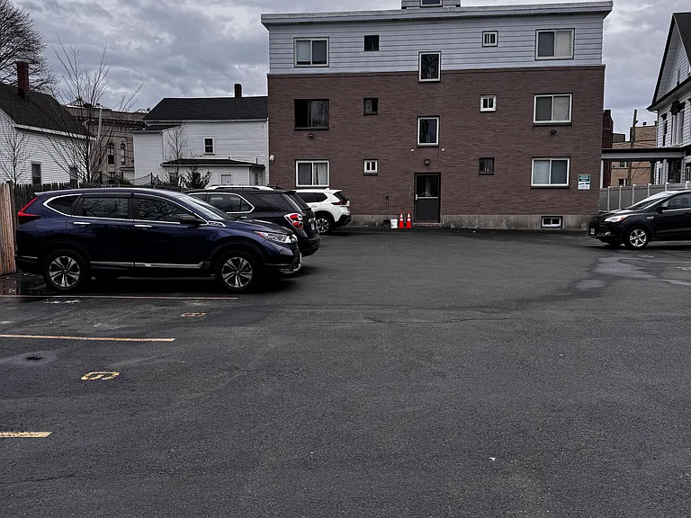 31 Franklin St #10 — Photo 13