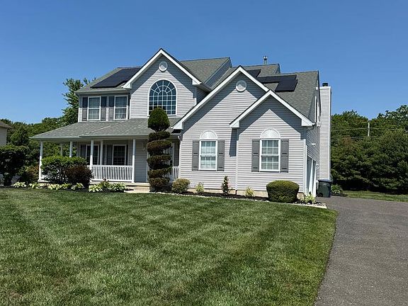 3rd image of 120 Karenlynn Dr