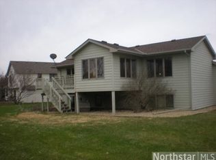 1109 Stein Cir, Waconia, MN 55387