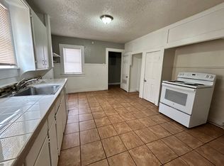 2124 20th St, Lubbock, TX 79411