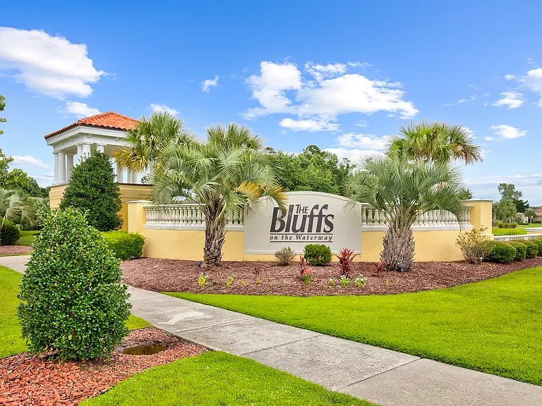 801 Bluffview Dr — Photo 30