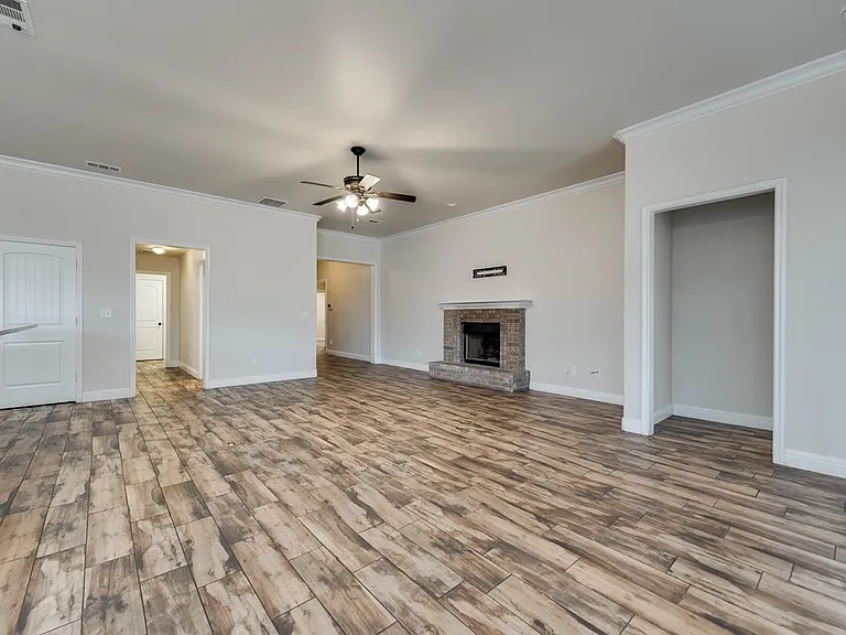 6901 Cattleman Dr — Photo 6