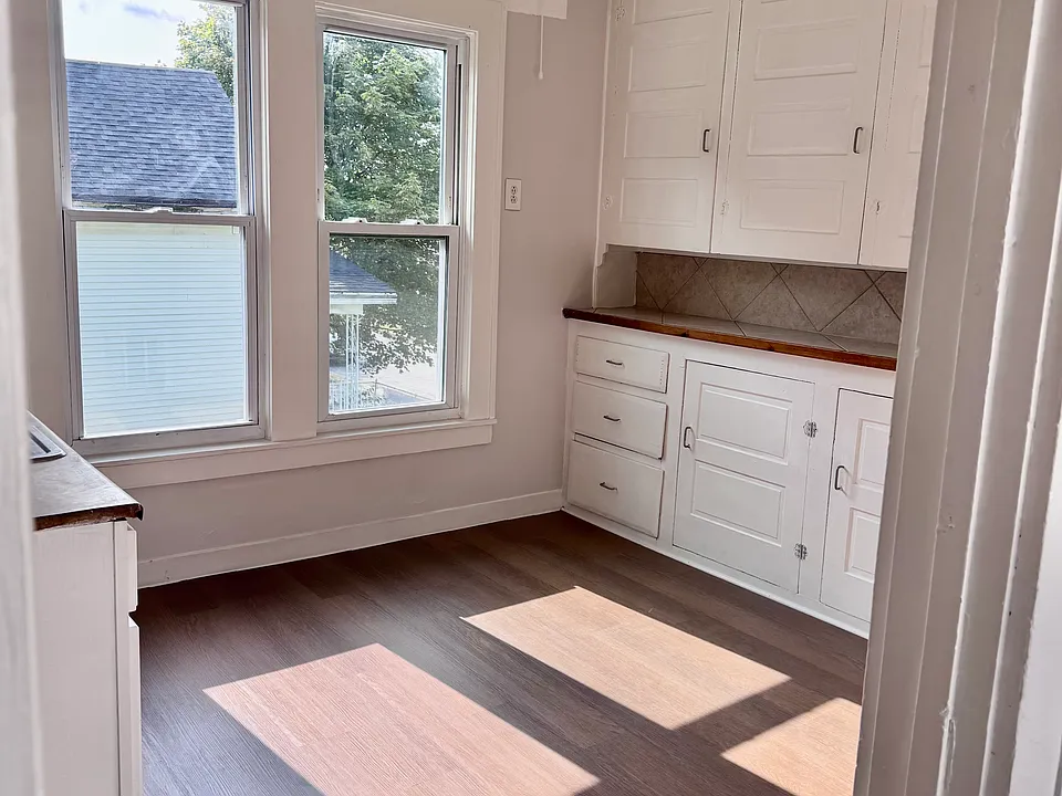 27 Dignity Cir #UPPER