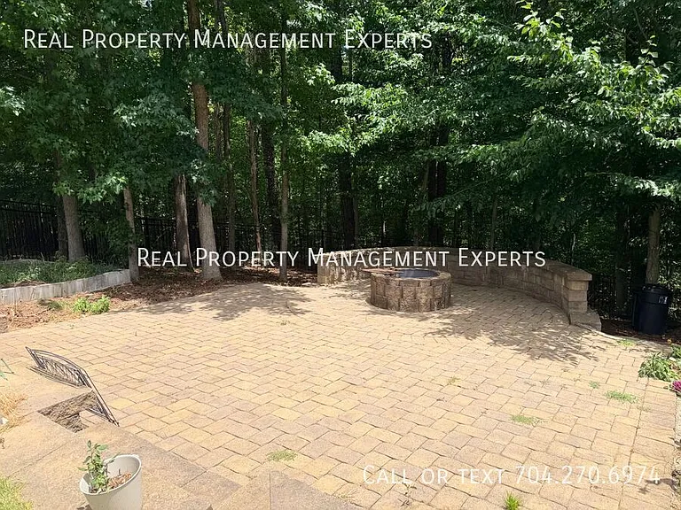 9416 Scorpio Ln — Photo 24