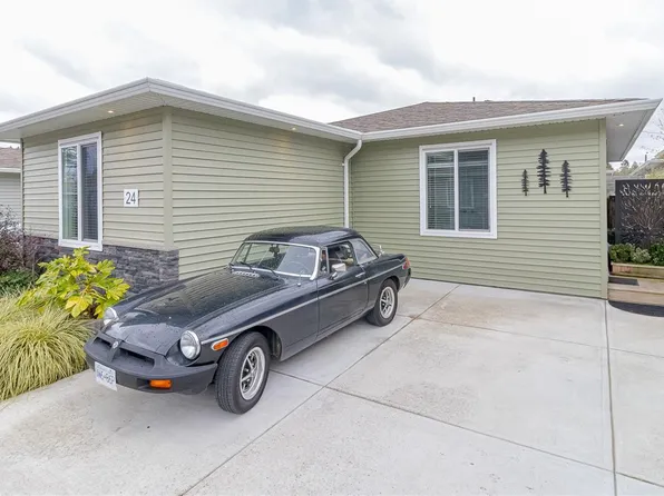 7650 Qwuc Chus Ln #24, Central Saanich, BC V8M 0B4