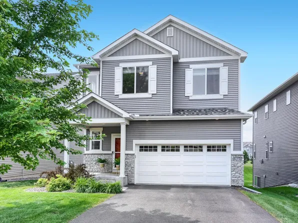 8251 Deerwood Ln N, Maple Grove, MN 55369