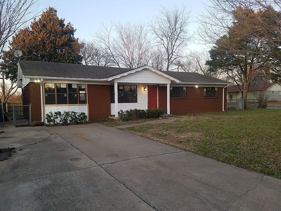 2nd image of 20419 E Admiral Blvd