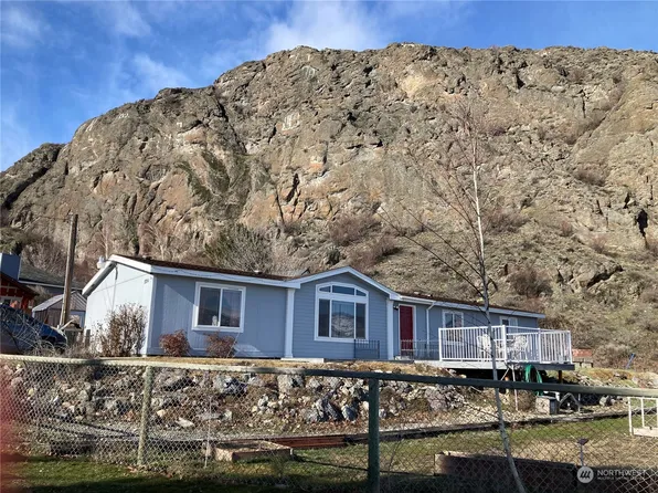 2224 Summit Drive, Oroville, WA 98844