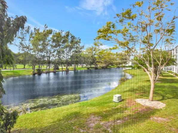 2157 Cambridge G #2157, Deerfield Beach, FL 33442