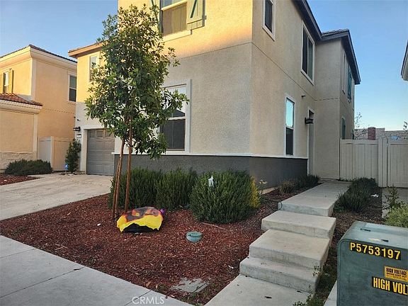 4th image of 938 W Jasmine Way