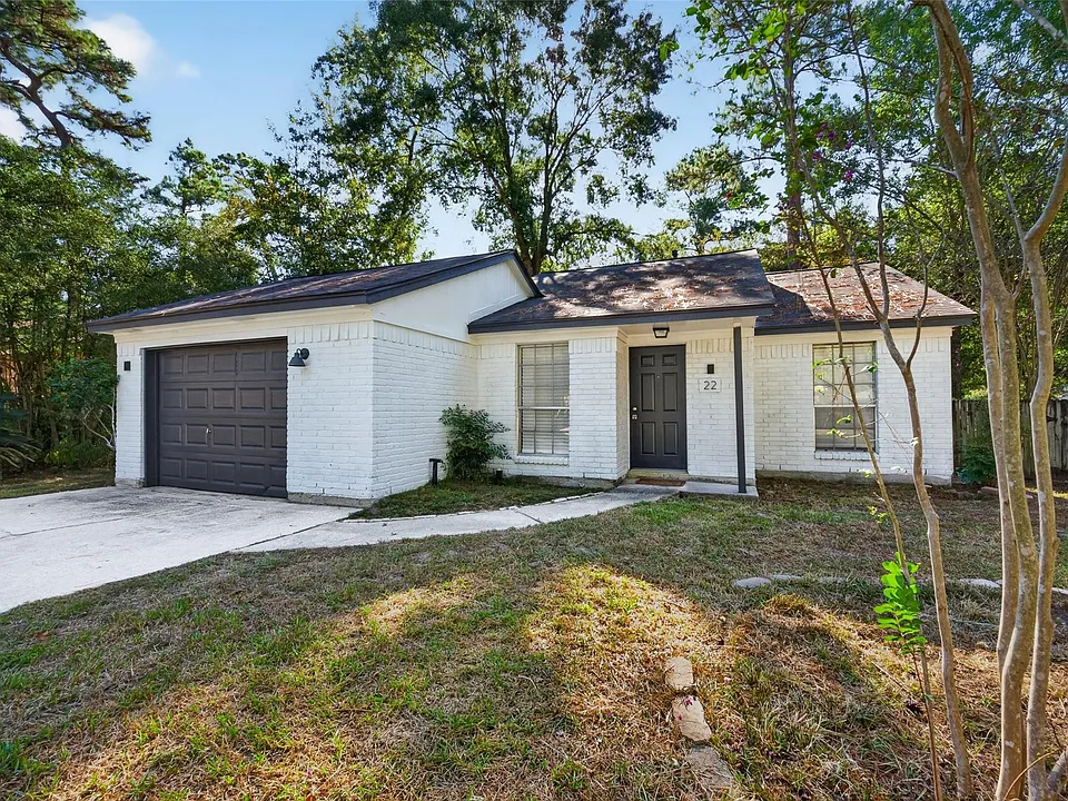 22 N Wavy Oak Cir