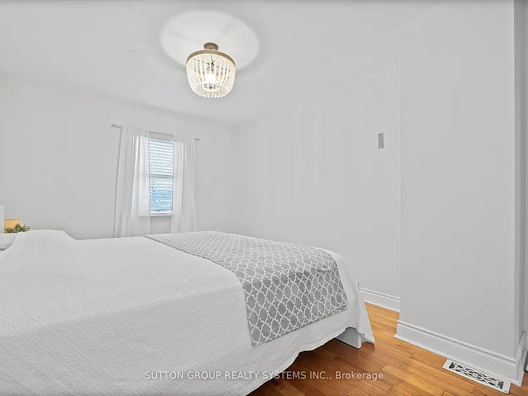 2399 Glenwood School Dr — Photo 32