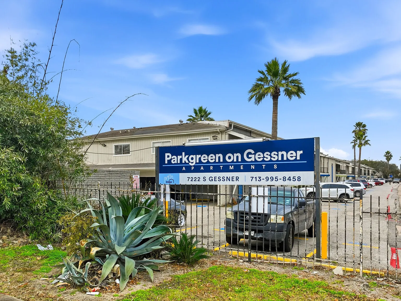 Parkgreen on Gessner — Photo 2