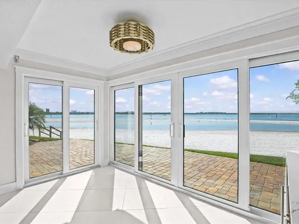 865 S Gulfview Blvd APT 106, Clearwater, FL 33767