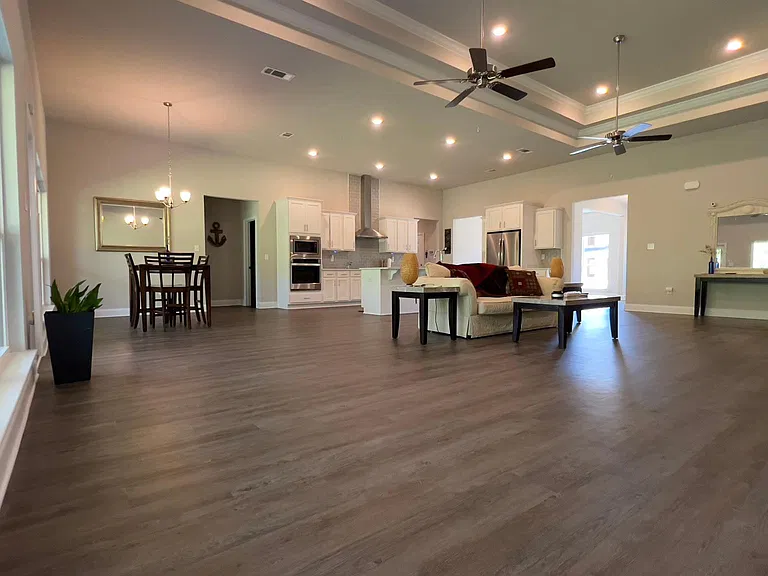 12209 Savannah Cres — Photo 17