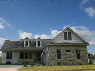 863 E Barrington Pl, Warsaw, IN 46582