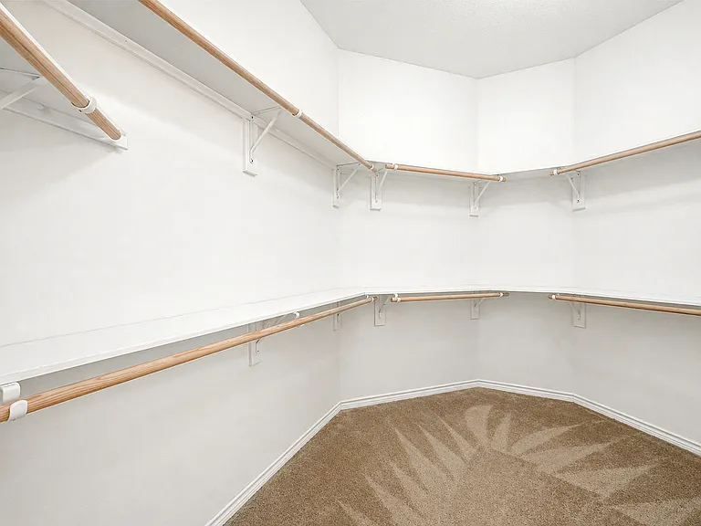 1612 Warm Springs Dr — Photo 24