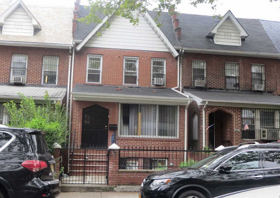 1st image of 3215 87th St