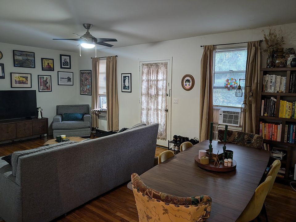 1st image of 301 Broadway #18A