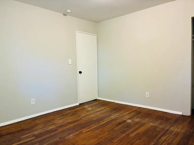 5015 Grapevine Dr — Photo 20