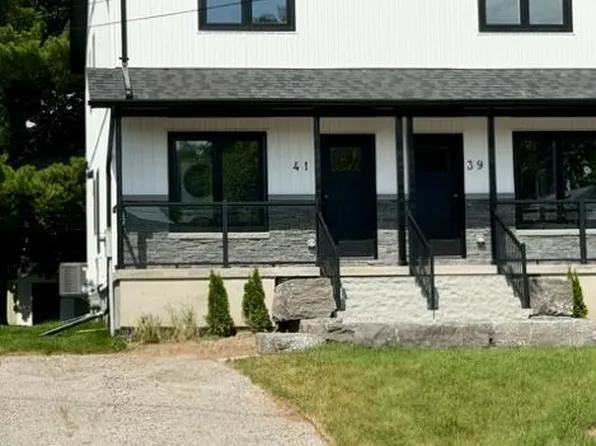 41 Victoria St, Halton Hills, ON L7G 3N5